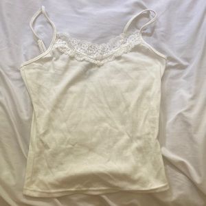 Creamed LacedTank Top. Color: Light cream, Brand: Shein, Size: M(6)tight fitting